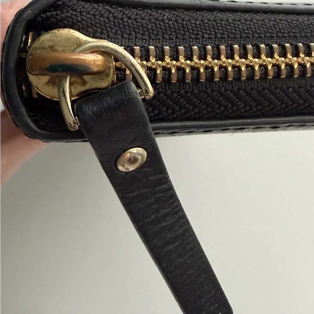 Kate Spade Grove Street Neda Black Zip Around Wallet